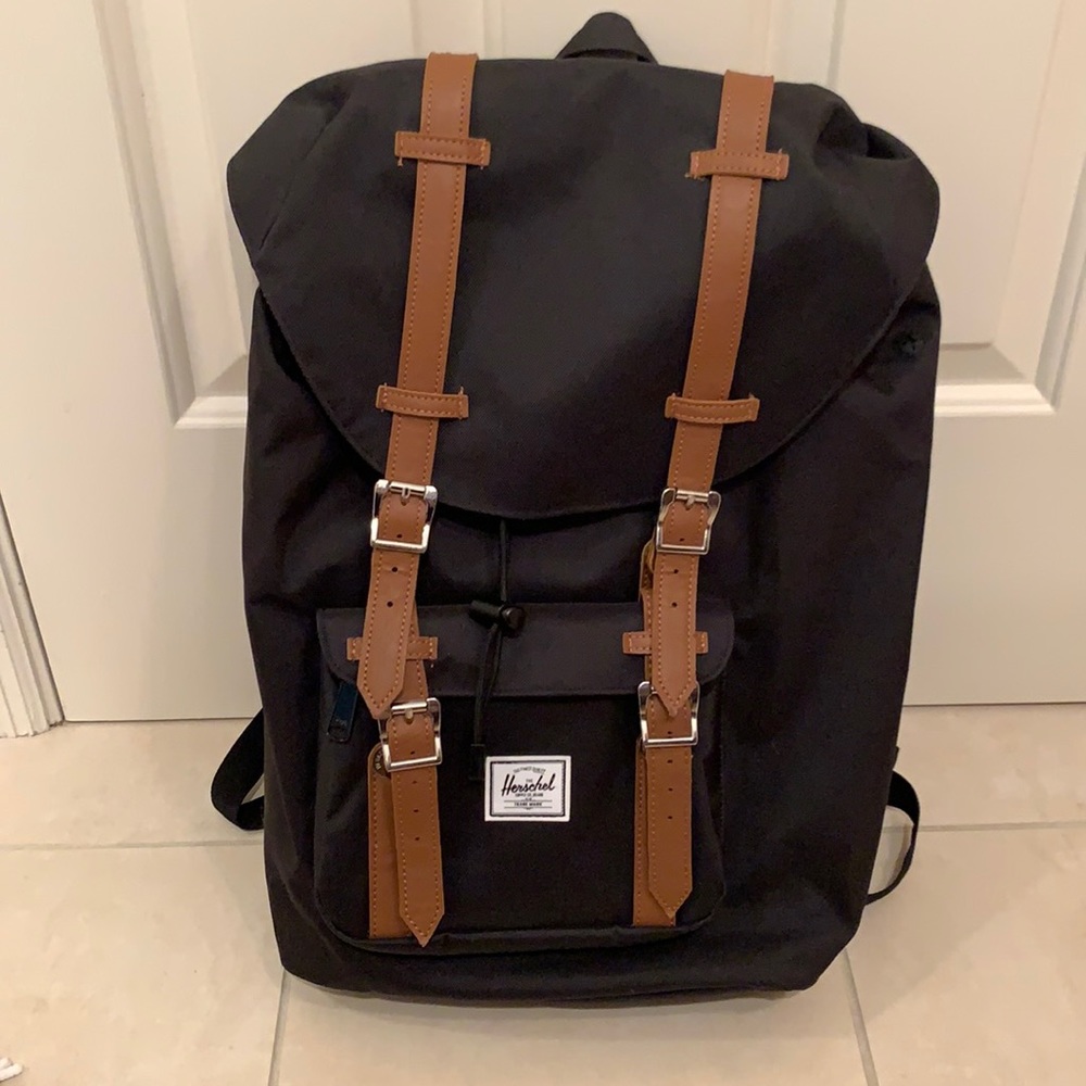 Hershel Little America Backpack